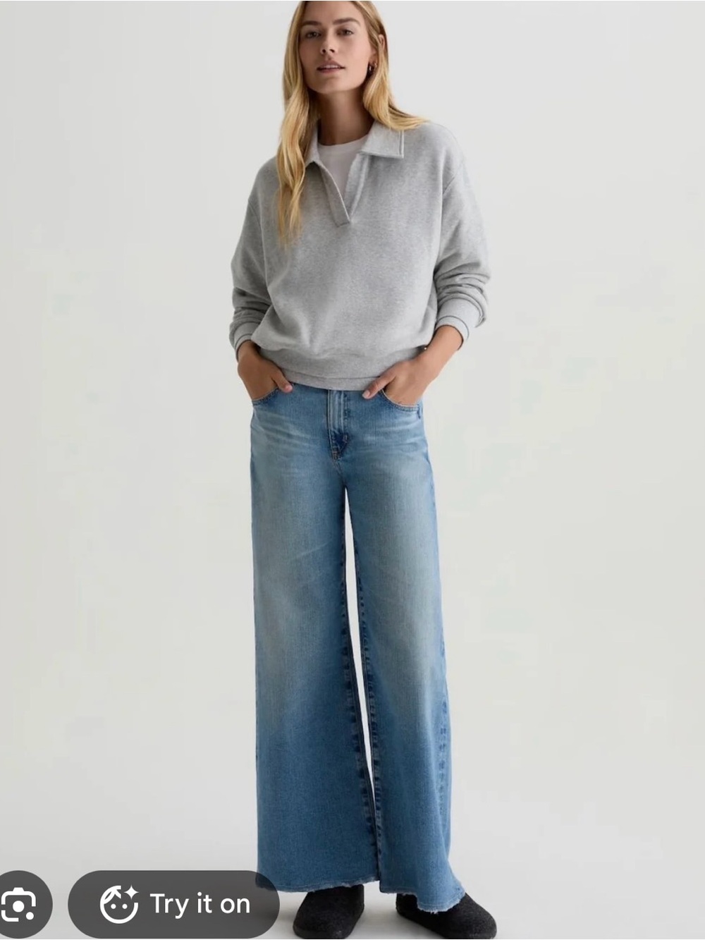 AG Jeans Saige Wide Leg Jeans in Blue Waist 26